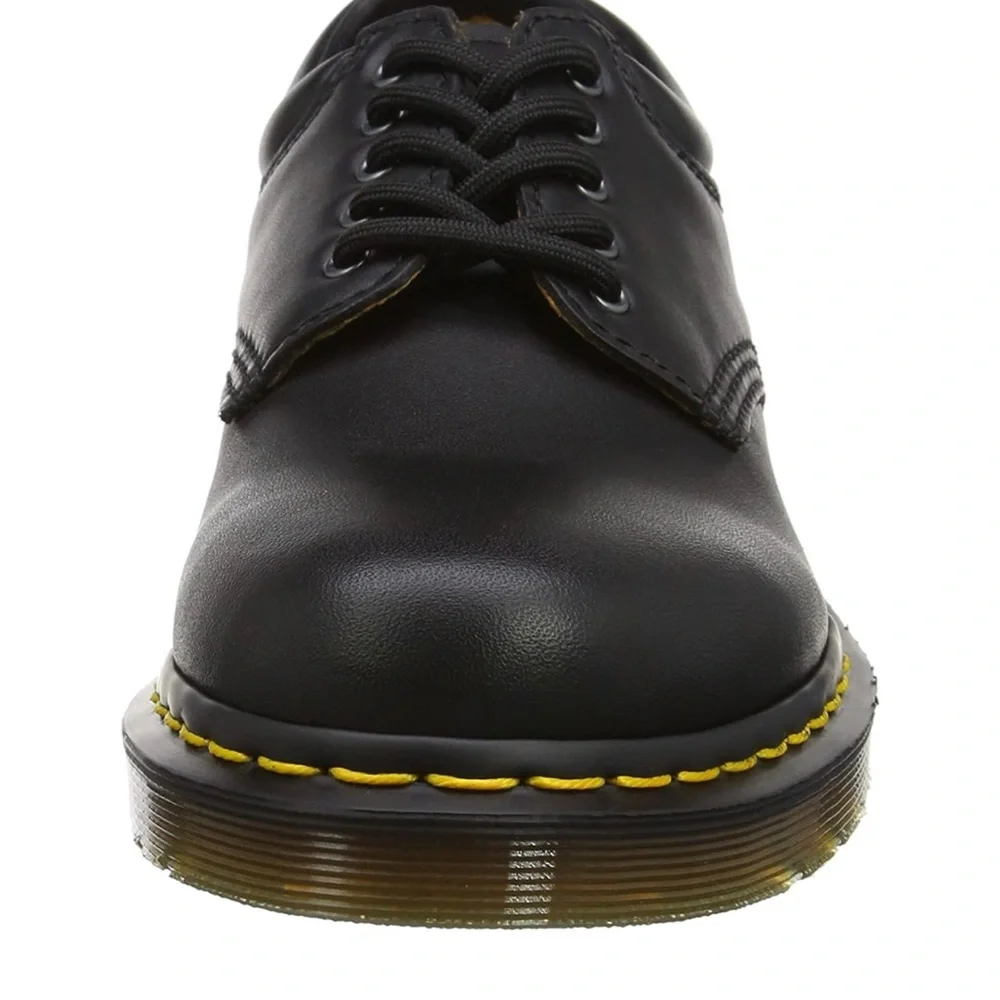 Dr. Martens Men's Oxford Shoes genuine 100 % leather lace up black rubber sole - Picture 6 of 7